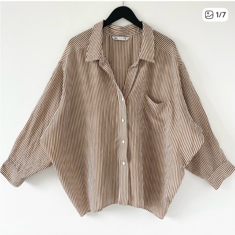 Free w Purchase • Zara slouchy oversized Striped Shirt